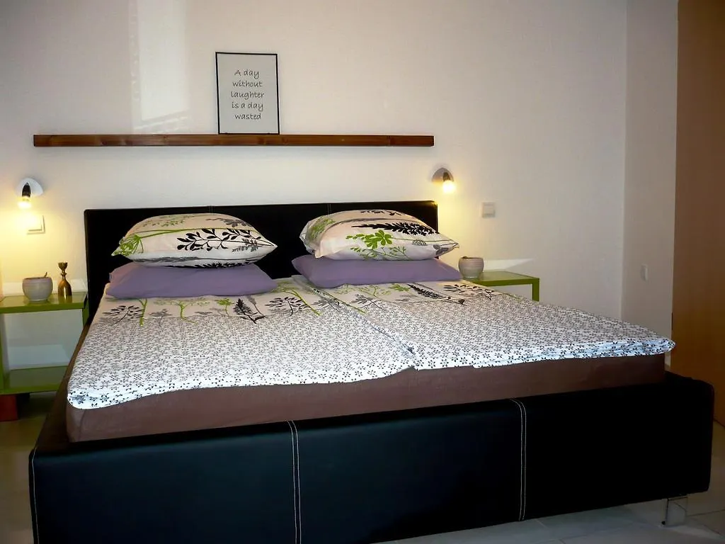 Apartments Karmen Pula